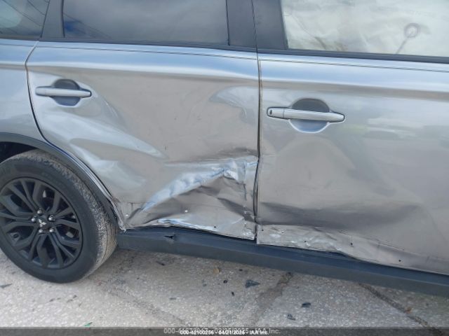 2018 MITSUBISHI OUTLANDER JA4AD3A38JZ020054 Photo 5
