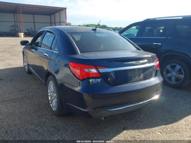 2011 CHRYSLER 200 1C3BC2FG3BN571833 Photo 2