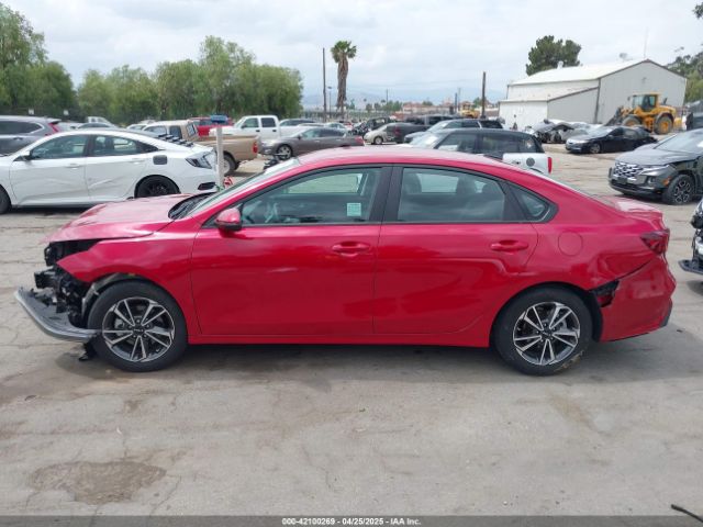 3KPF24AD6PE580787 KIA Forte Lxs