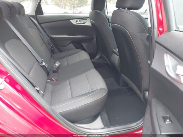 3KPF24AD6PE580787 KIA Forte Lxs