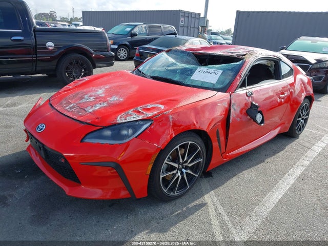 Toyota na 2022 JF1ZNBB10N9756169 Image 2