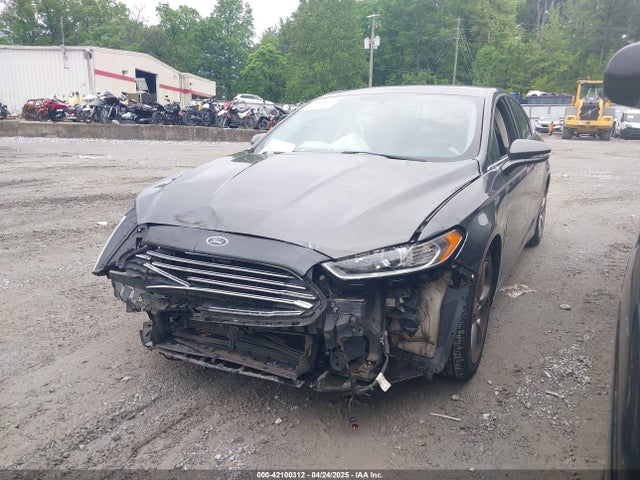 3FA6P0HD3GR360523 Ford FUSION SE