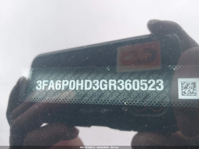 3FA6P0HD3GR360523 Ford FUSION SE
