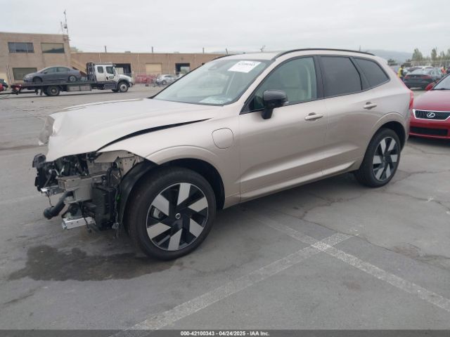 2025 VOLVO XC60 PLUG-IN HYBRID YV4H60RC7S1068305 Photo 1
