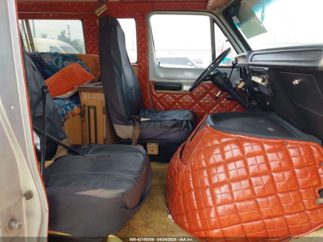 1977 DODGE CAMPER VAN B25BE7X113272 Photo 4