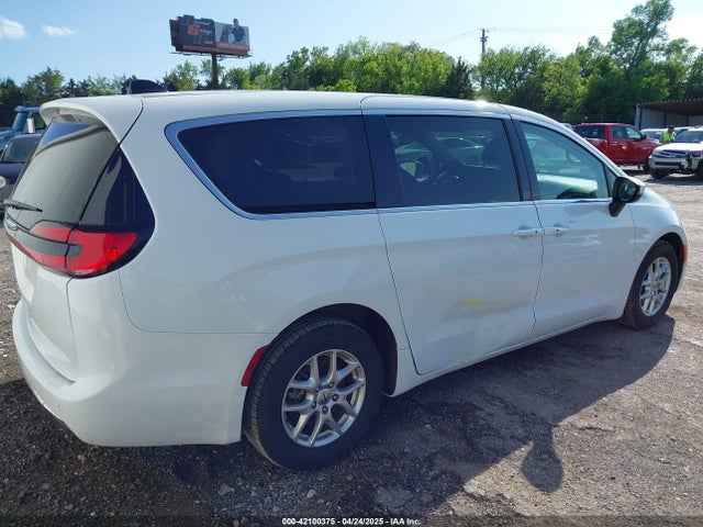 Chrysler Pacifica Touring L 2023 2C4RC1BGXPR615752 Image 13