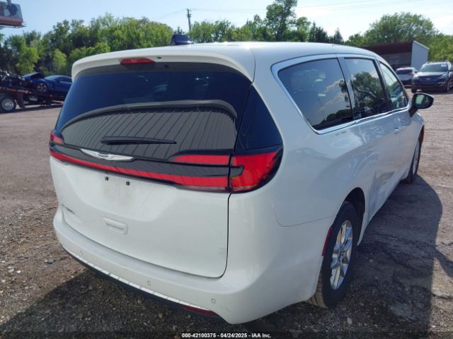 2023 CHRYSLER PACIFICA 2C4RC1BGXPR615752 Photo 3