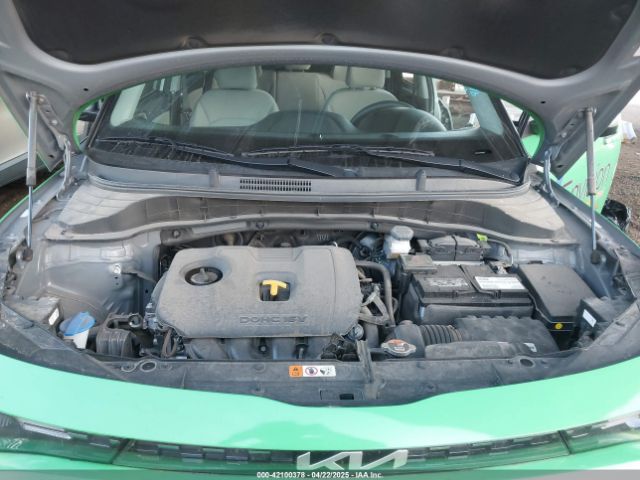KNDJ23AU9P7846503 KIA SOUL LX