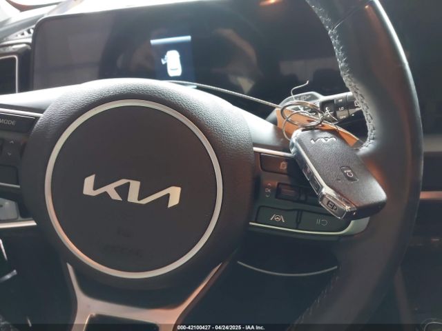 5XYK33AF1PG001067 KIA Sportage Ex