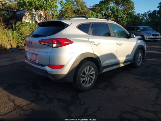 2017 HYUNDAI TUCSON KM8J33A47HU378296 Photo 3