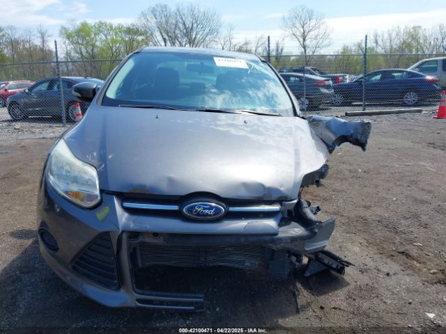 1FADP3F22EL115976 Ford FOCUS SE
