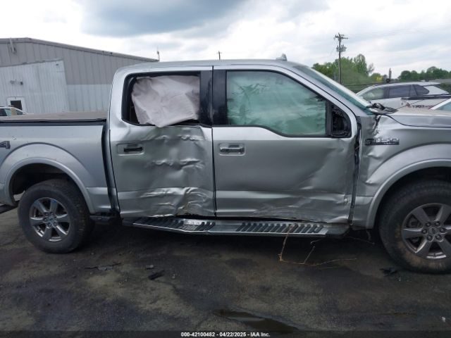 1FTEW1EG4JFA33582 Ford F-150 Lariat