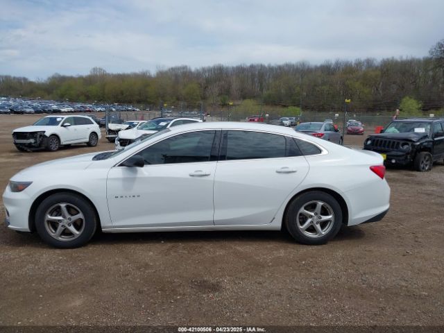 1G1ZC5ST9HF233671 Chevrolet Malibu 1fl
