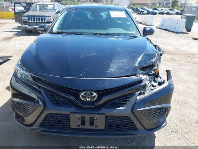 4T1G11AK5MU414404 Toyota CAMRY SE