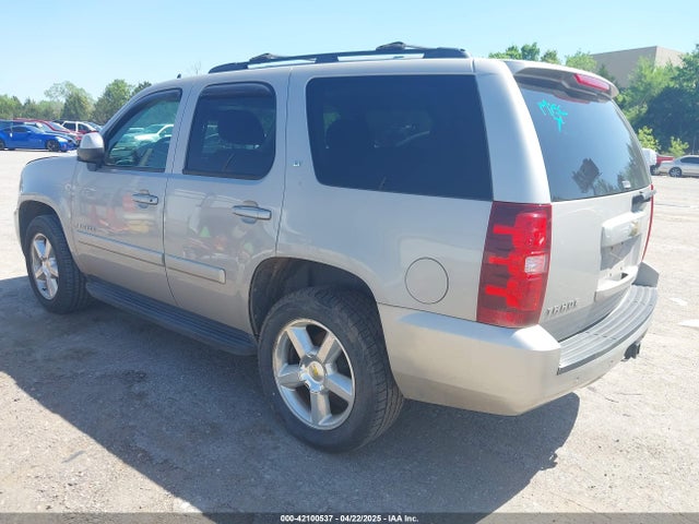 42100537 :رقم المزاد ، 1GNFC13J77J345016 vin ، 2007 Chevrolet Tahoe Lt مزاد بيع