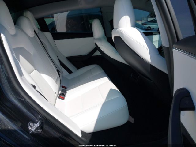 5YJ3E1EB8SF877256 Tesla Model 3 Long Range All-wheel Drive