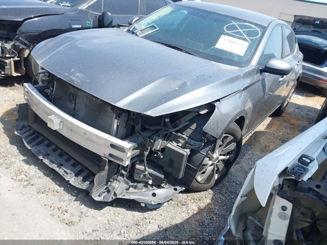 Nissan Altima 2.5 S 2019 1N4BL4BV4KC115126 Image 2