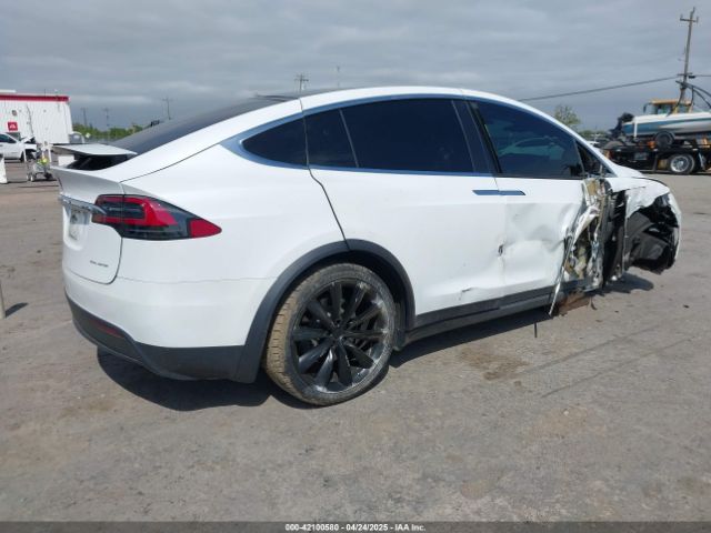 2021 TESLA MODEL X 5YJXCBE23MF321243 Photo 3
