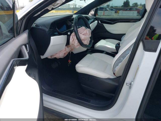 2021 TESLA MODEL X 5YJXCBE23MF321243 Photo 4