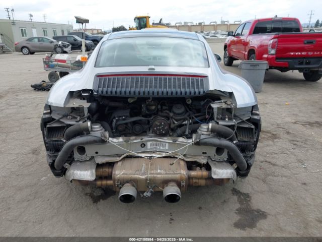 WP0AB2A99HS122797 Porsche 911