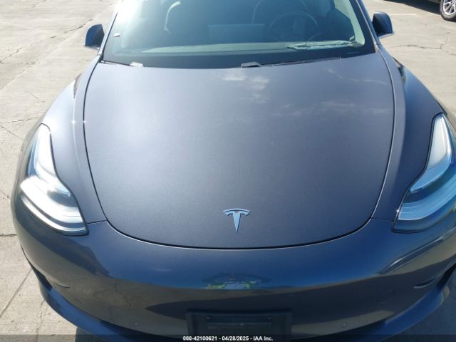 5YJ3E1EA4JF024102 Tesla MODEL 3