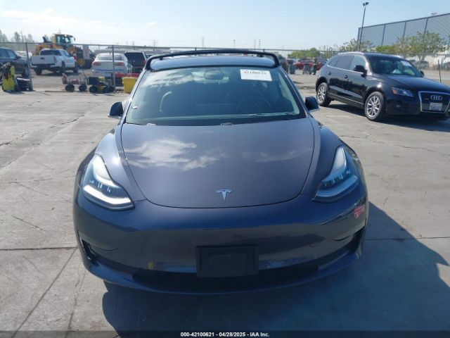 5YJ3E1EA4JF024102 Tesla MODEL 3