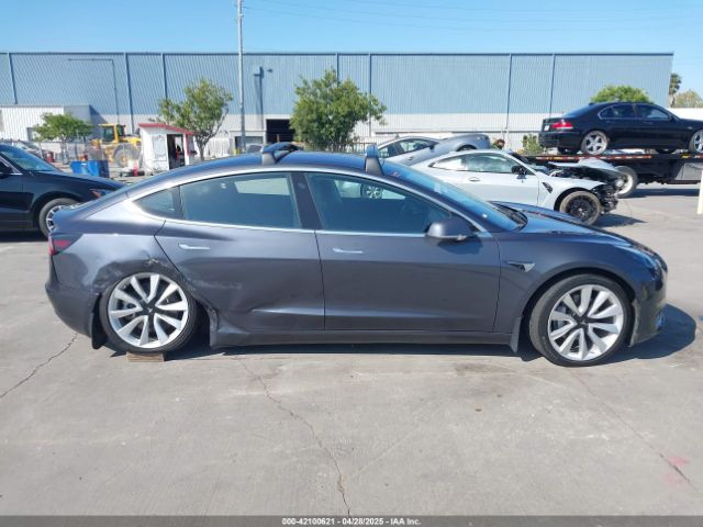 5YJ3E1EA4JF024102 Tesla MODEL 3