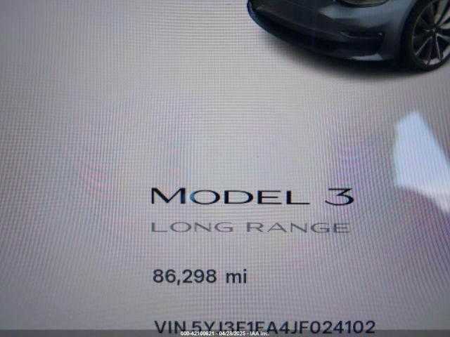 5YJ3E1EA4JF024102 Tesla MODEL 3