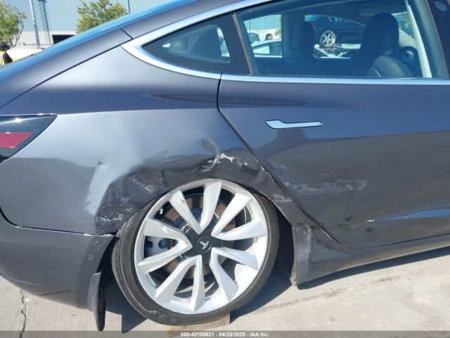 5YJ3E1EA4JF024102 Tesla MODEL 3