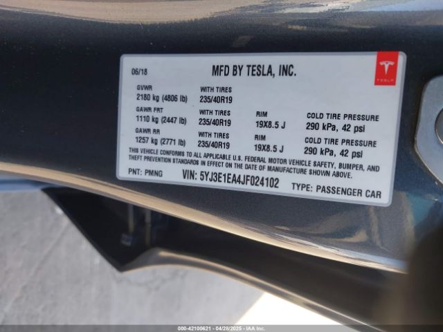 5YJ3E1EA4JF024102 Tesla MODEL 3