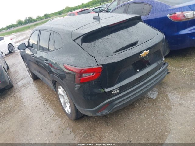 2025 CHEVROLET TRAX KL77LFEP2SC163973 Photo 2