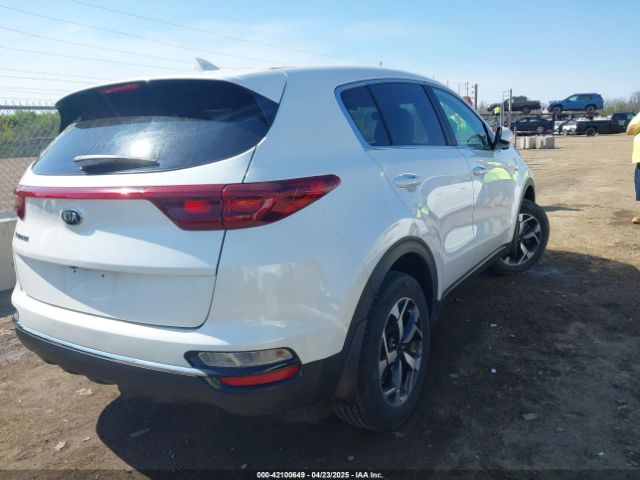 KNDPMCAC5N7966422 KIA Sportage Lx