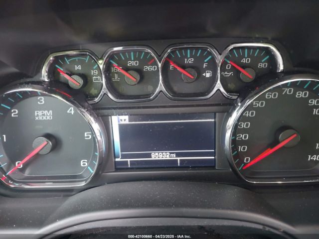 1GNSCBKC8JR110785 Chevrolet Tahoe Lt