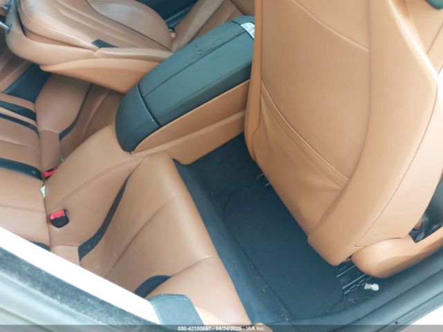 WBA6H5C55GGJ88102 BMW 650i