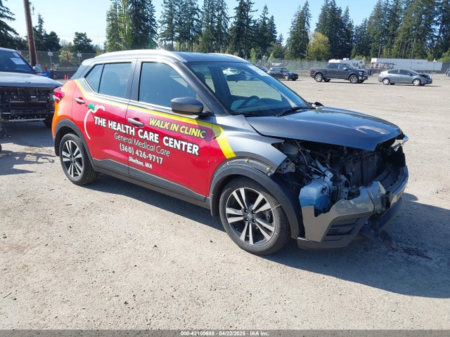 3N1CP5CU5JL497722 auction archive image