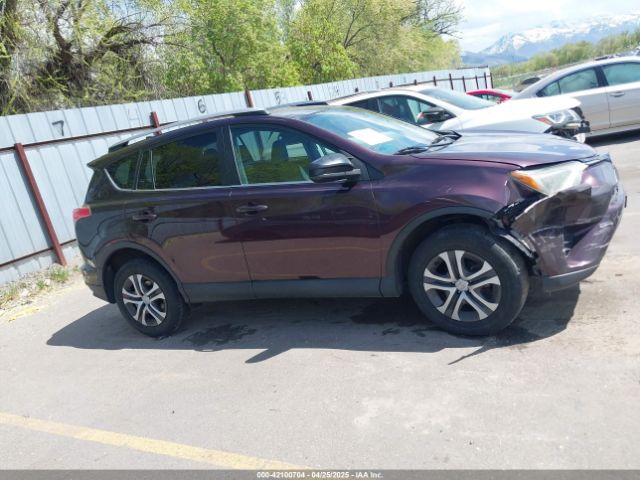 2T3BFREV4HW580568 Toyota RAV4 LE
