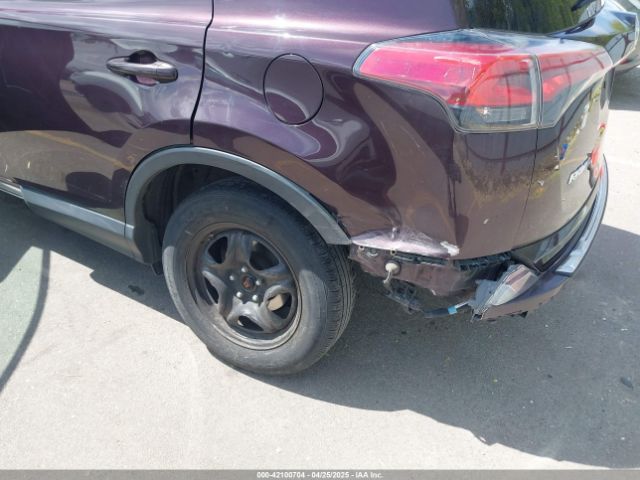 2T3BFREV4HW580568 Toyota RAV4 LE