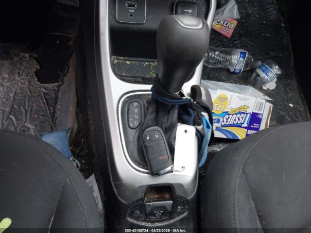 3C4NJCAB6JT502651 Jeep Compass Sport Fwd