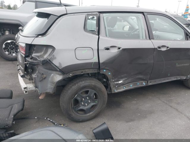 3C4NJCAB6JT502651 Jeep Compass Sport Fwd