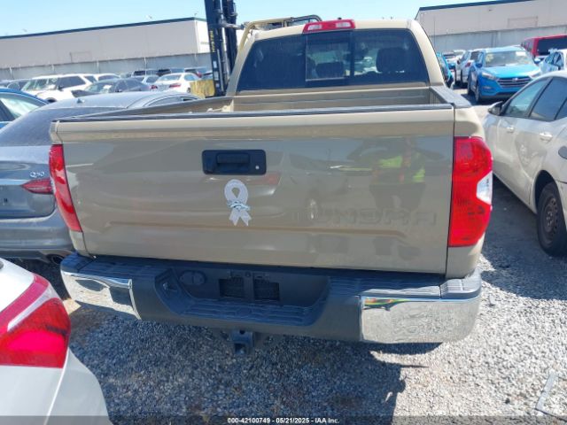 5TFRY5F13JX235661 Toyota Tundra Sr5 5.7l V8