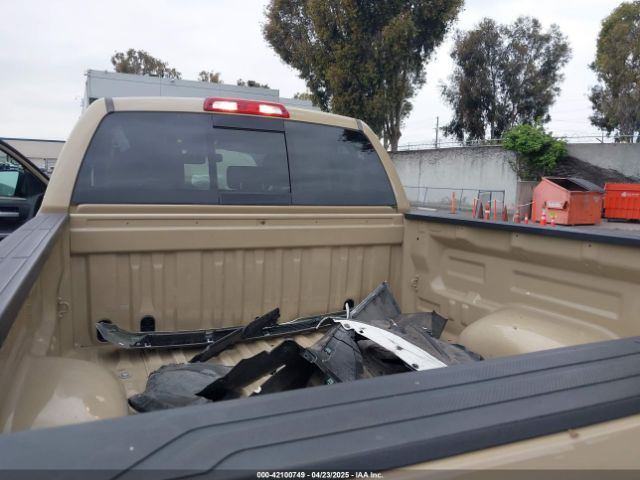 5TFRY5F13JX235661 Toyota Tundra Sr5 5.7l V8