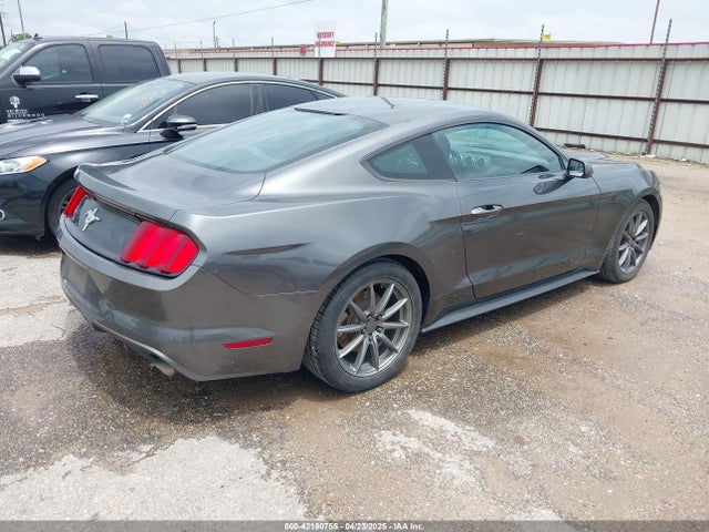 Ford Mustang V6 2017 1FA6P8AM9H5213247 Image 4