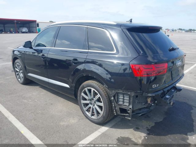 WA1LAAF71JD043867 Audi Q7 3.0t Premium