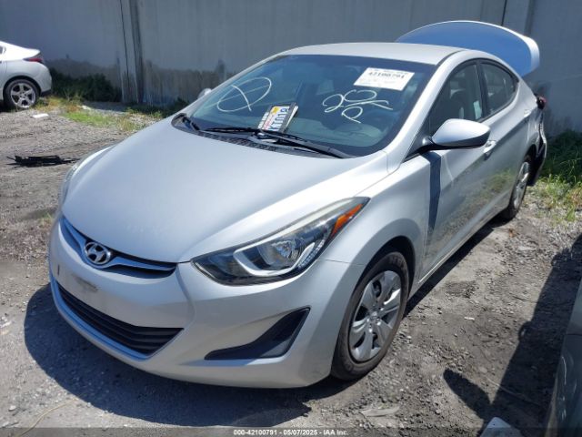 5NPDH4AE6GH667082 Hyundai ELANTRA SE