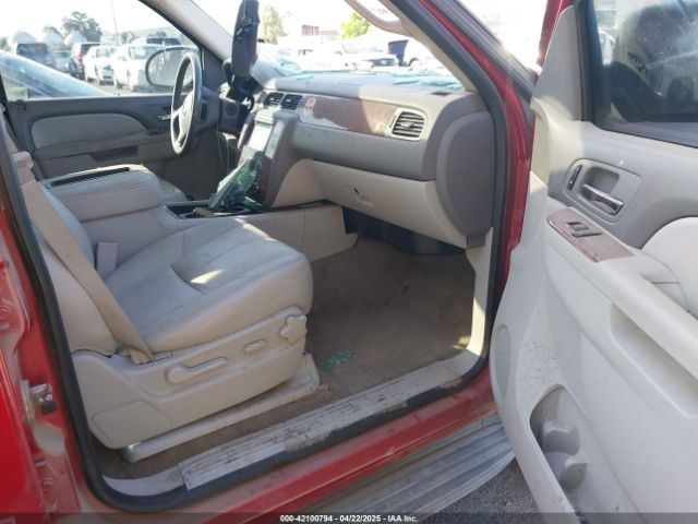 2013 CHEVROLET TAHOE 1GNSCBE04DR327966 Photo 4