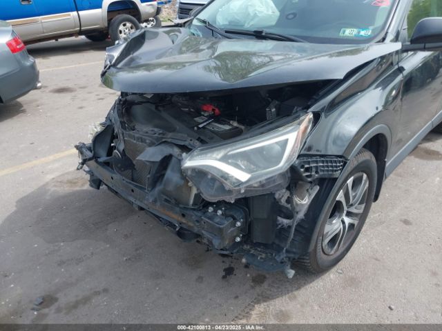 2T3BFREV7GW530858 Toyota RAV4 LE