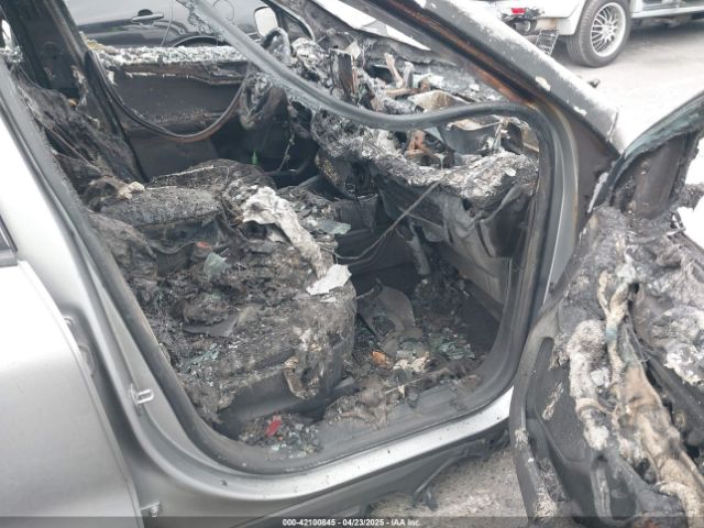 2022 FORD ESCAPE 1FMCU0H64NUA53905 Photo 4