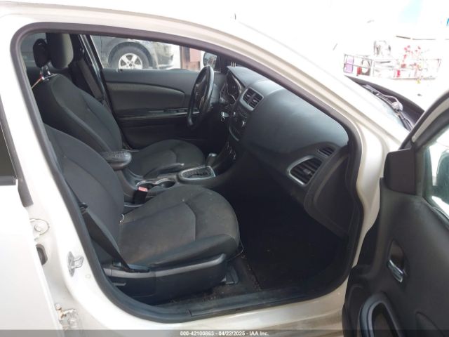 1C3CDZCB3EN163775 Dodge Avenger Sxt