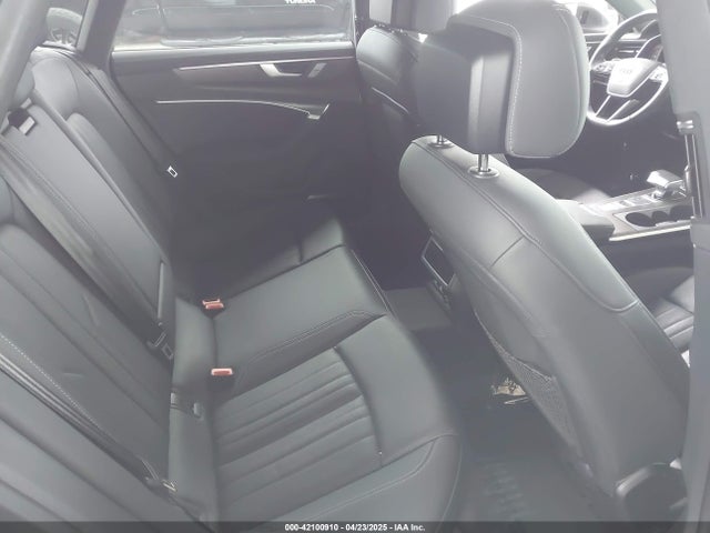WAUV2AF25KN022867 Audi A7 55 Premium