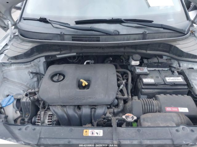 KNDJ23AU6L7104358 KIA SOUL LX